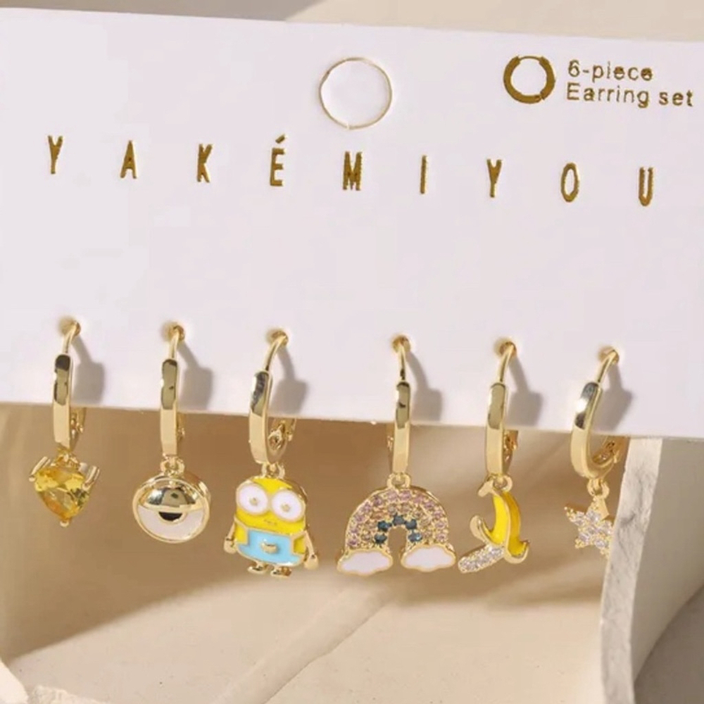 14K Gold Plated Minions Despicable Me Theme Huggie Hoop Mismatched Earrings Set